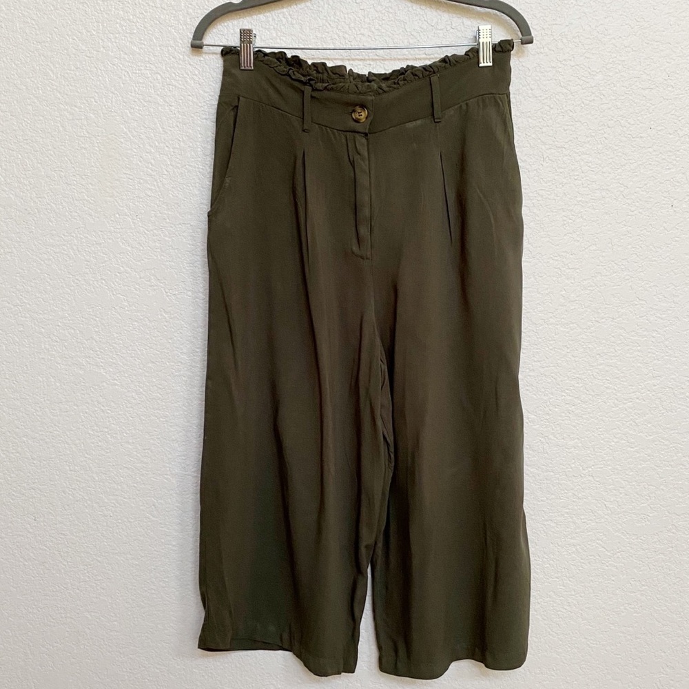 Xhilaration Olive Green Cropped Palazzo Pants